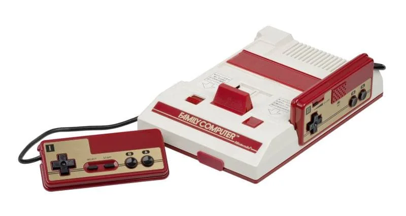 Fifty Years of Video Game Consoles: From the Famicom to the Cloud Era — A Global Tech Revolution for Players 12 Famicom