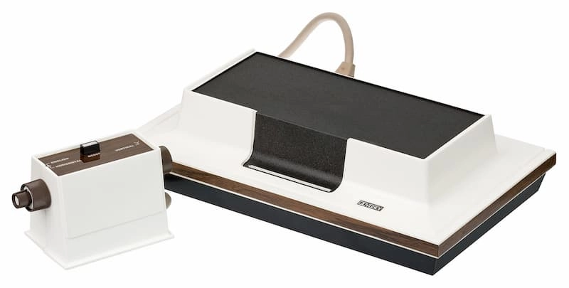 Fifty Years of Video Game Consoles: From the Famicom to the Cloud Era — A Global Tech Revolution for Players 4 Magnavox Odyssey