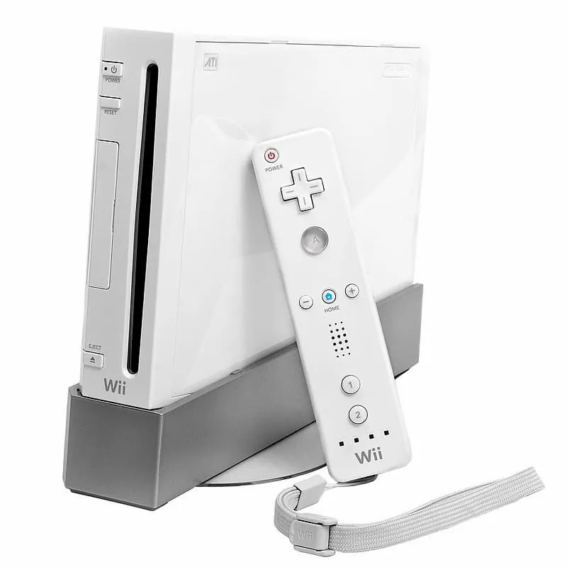 Fifty Years of Video Game Consoles: From the Famicom to the Cloud Era — A Global Tech Revolution for Players 25 Nintendo Wii